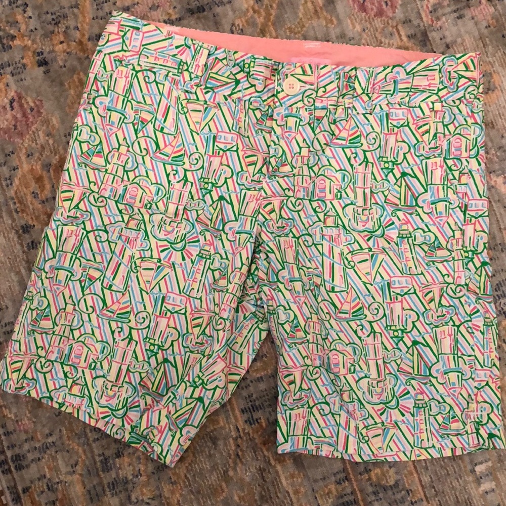 EUC Lilly Pulitzer Lighthouse Print Shorts